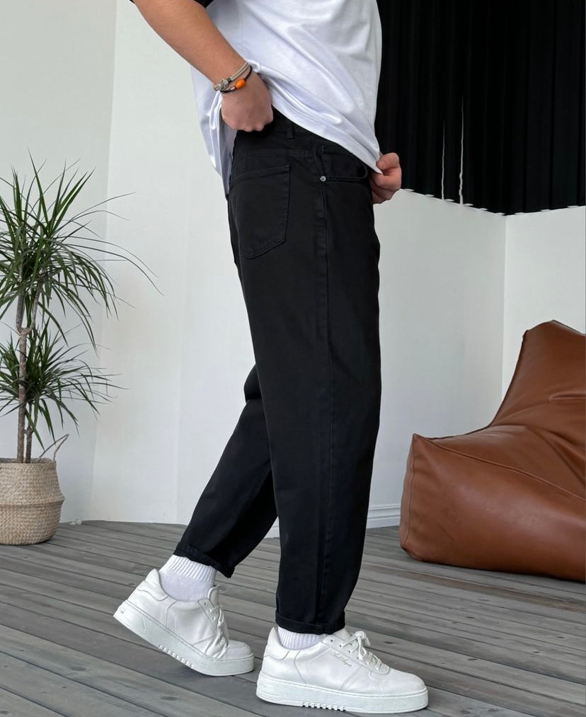 Classic Dark Black Denim Jeans