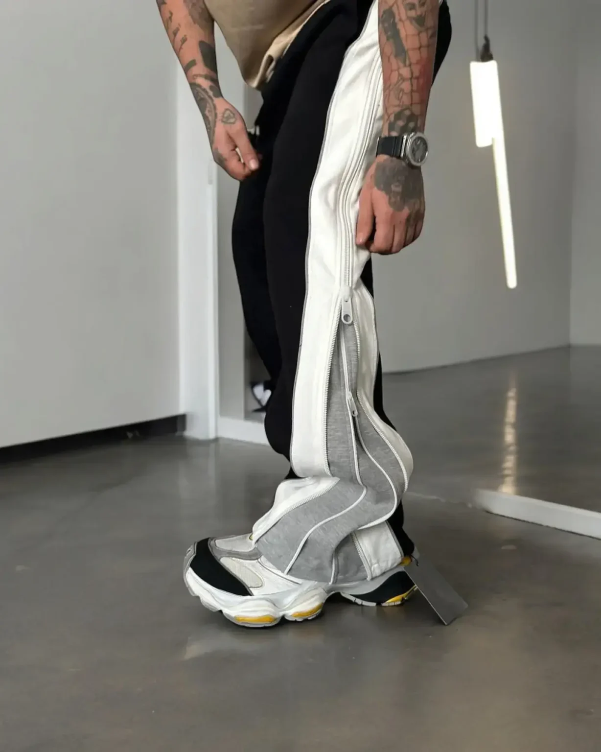 Zipped Sweatpants In Straight Fit